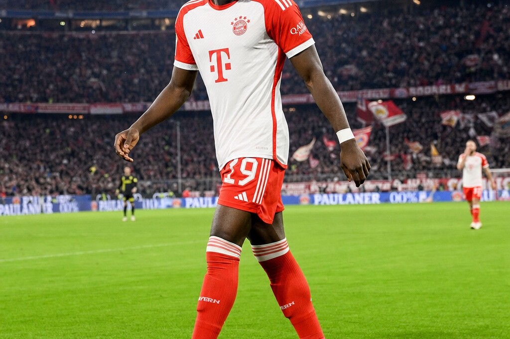 1. FC Köln ingaggia Gideon Mensah: il ghanese del Mondiale in Bundesliga